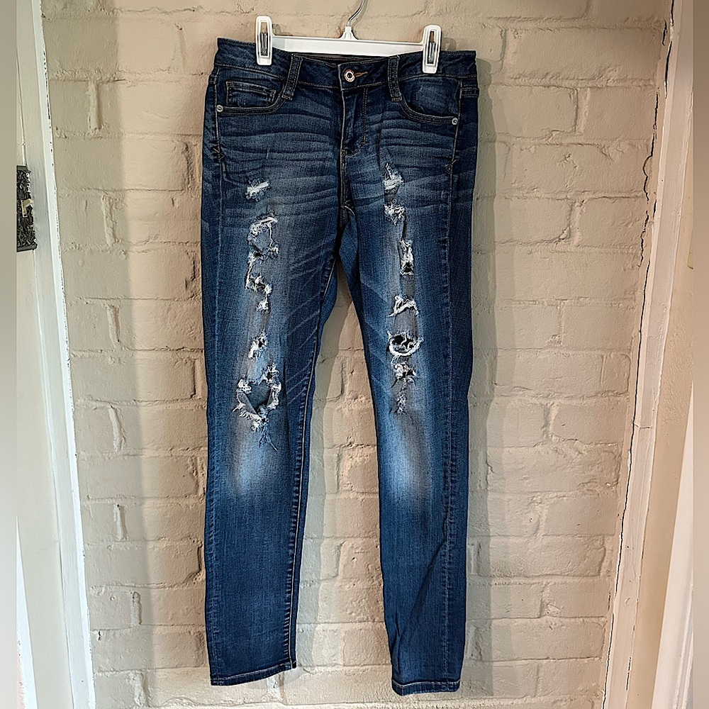 Decree size 5 distressed skinny boho jeans denim